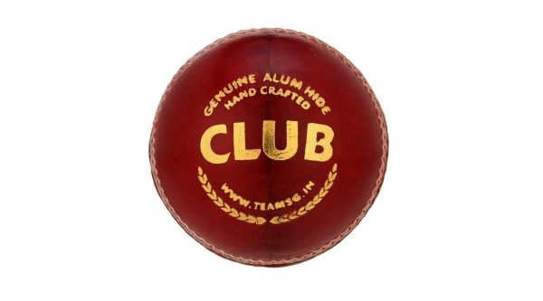 SG Club Red (1) SG CLUB CRICKET BALL - RED